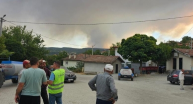 Başkan Bozbey Harmancık yangın bölgesinde