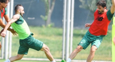 Bursaspor sabah antrenmanında tempoyu yükseltti