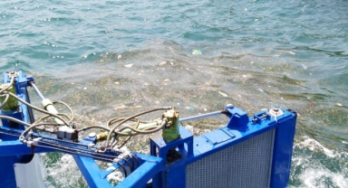 Büyükşehir’den deniz temizliği