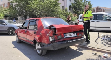 İnegöl'de zincirleme kaza: 1'i komiser 5 yaralı