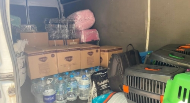 İzmir'de yangından etkilenen canlara, Bursadan destek