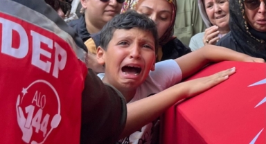 Yangın Şehidinin oğlundan yürekleri yakan feryat!