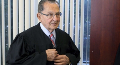 ABD'de ünlü hakim hayatını kaybetti