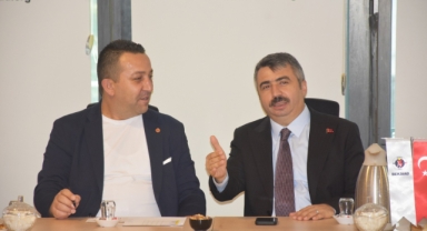 Başkan Yılmaz'dan BEKSİAD’a teşekkür ziyareti