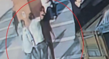 Bıçakla geldi tek yumrukta yere serdi