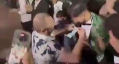 Bursa'da düğünde damada 400 bin liralık çek taktı