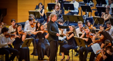 Bursa’da Zafer Bayramı ruhu müzikle yankılandı