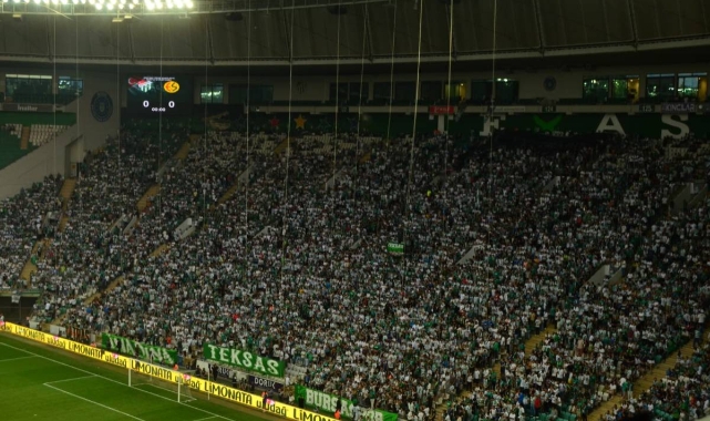 Bursaspor Eskişehirspor maçı başladı