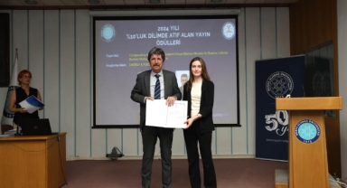 BUÜ’de başarılı akademisyenler ödüllendiriliyor