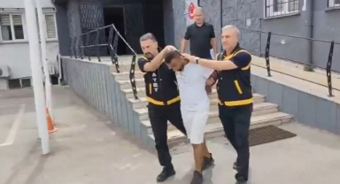 Eşini bıçakla öldüren koca adliyeye sevk edildi