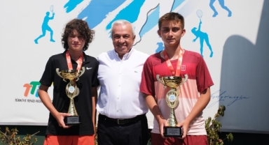 Nilüfer'de genç raketler mücadele etti