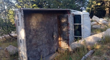 Uludağ'da kontrolü kaybetti ormana yuvarlandı