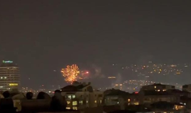 Yasağa rağmen havai fişek patlattılar