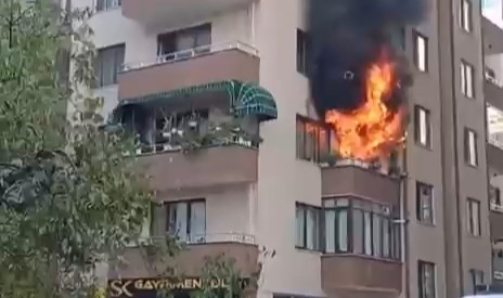 Bursa'da 7 katlı apartmanda korku dolu anlar