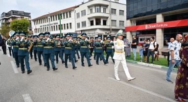 Bursa’da hem çok renkli hem çok sesli festival