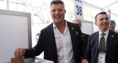 Fenerbahçe'nin yeni başkanı Sadettin Saran!