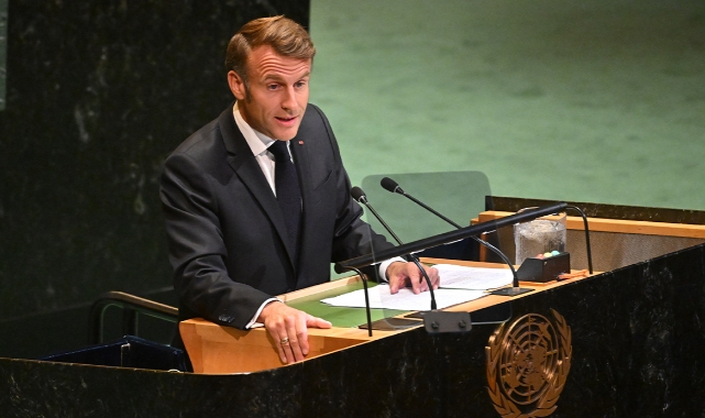 Fransa Filistin'i resmen tanıdı