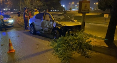Hafif ticari araç otomobille çarpıştı: 1 yaralı
