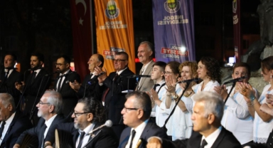 İnegöl Belediyesi TSM korosundan muhteşem konser
