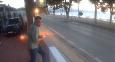 Kefeye silahlı saldırı kamerada