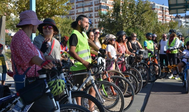 Renkli Pedallar sağlıklı bir çevre için çevrildi