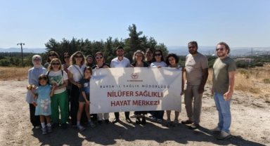 Sigarayı bırakan vatandaşlar fidan dikti