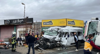 Tekirdağ'da korkunç kaza: 3 ölü, 9 yaralı