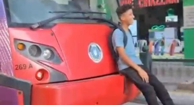 Tramvayla tehlikeli oyun