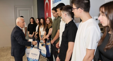 Üniversite hayalleri Büyükşehir’le gerçeğe dönüştü