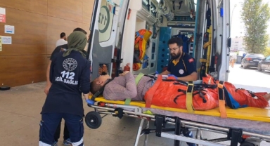 Üzerine sunta düşen işçinin bacakları kırıldı