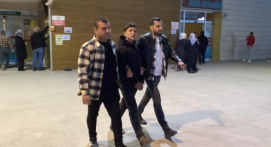 8 ayrı suçtan aranan şüpheli çalıntı motosikletle yakalandı