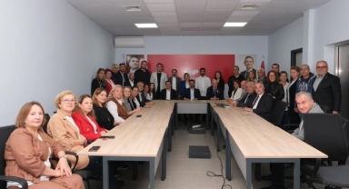 Başkan Özdemir'den CHP Nilüfer İlçe Yönetimine ziyaret