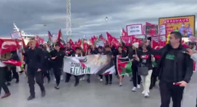 Burgaz Gençlik Derneği’nden Filistin’e destek yürüyüşü