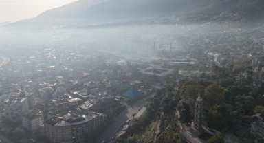 Bursa güne sisle uyandı