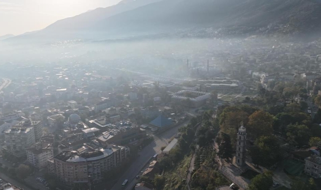 Bursa güne sisle uyandı