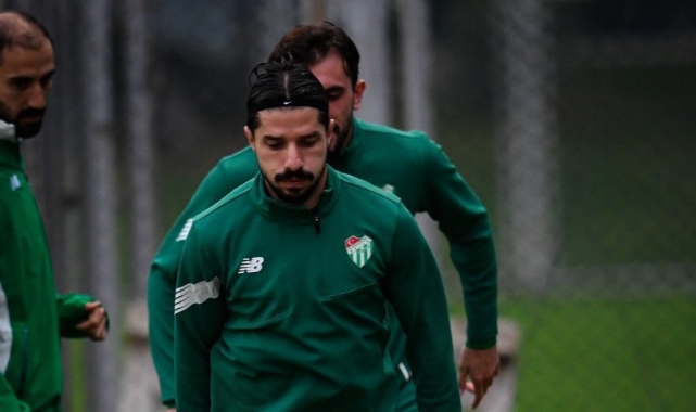 Bursaspor, Tahsin Tam yönetiminde ilk antrenmanını yaptı