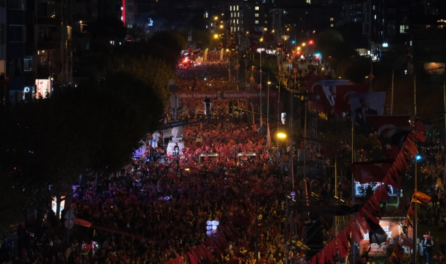 Cumhuriyet coşkusu Bursa’yı sarıyor