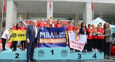 Dereceye girenler ödüllendirildi