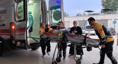 İnegöl'de 3. kattan düşen 5 yaşındaki çocuk ağır yaralandı