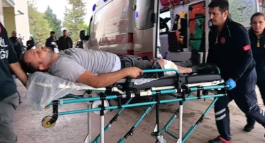 Kardeşinin ölümüne neden olan şahsı tüfekle vurdu