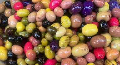 Karı kocanın zeytin kavgasından