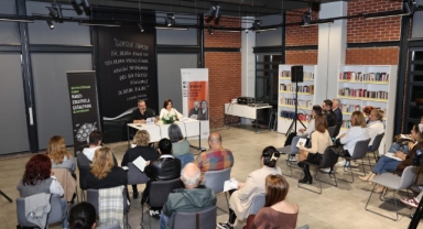 Koza Buluşmaları’nda kadına yönelik şiddet ve edebiyat konuşuldu