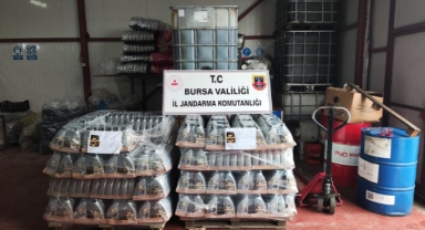 Mudanya'da kaçak motor yağı üretimine operasyon