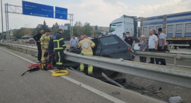 Mustafakemalpaşa'da feci kaza: 4 yaralı