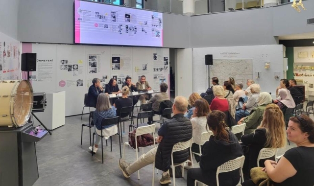 Nilüfer’de meme kanseri farkındalık buluşması ve sergi açılışı