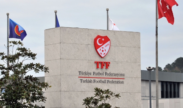 TFF, bahis oynadığı tespit edilen hakemleri açıkladı