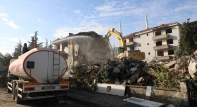 Turgutalp kentsel dönüşümde 2.ve 3. etap yıkımlar başladı