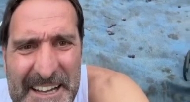 Ünlü oyuncu Timur Acar ilk zeytin hasadını yaptı