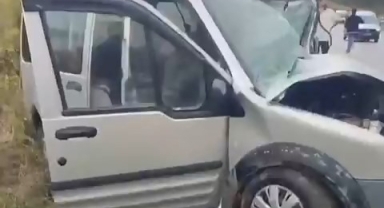 Yenişehir'de zincirleme kaza: 3'ü ağır 4 yaralı