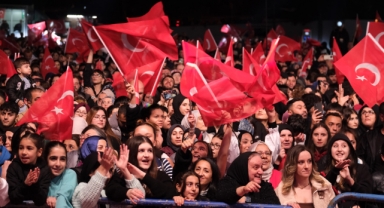 Yıldırım'da 29 Ekim büyük coşkuyla kutlandı